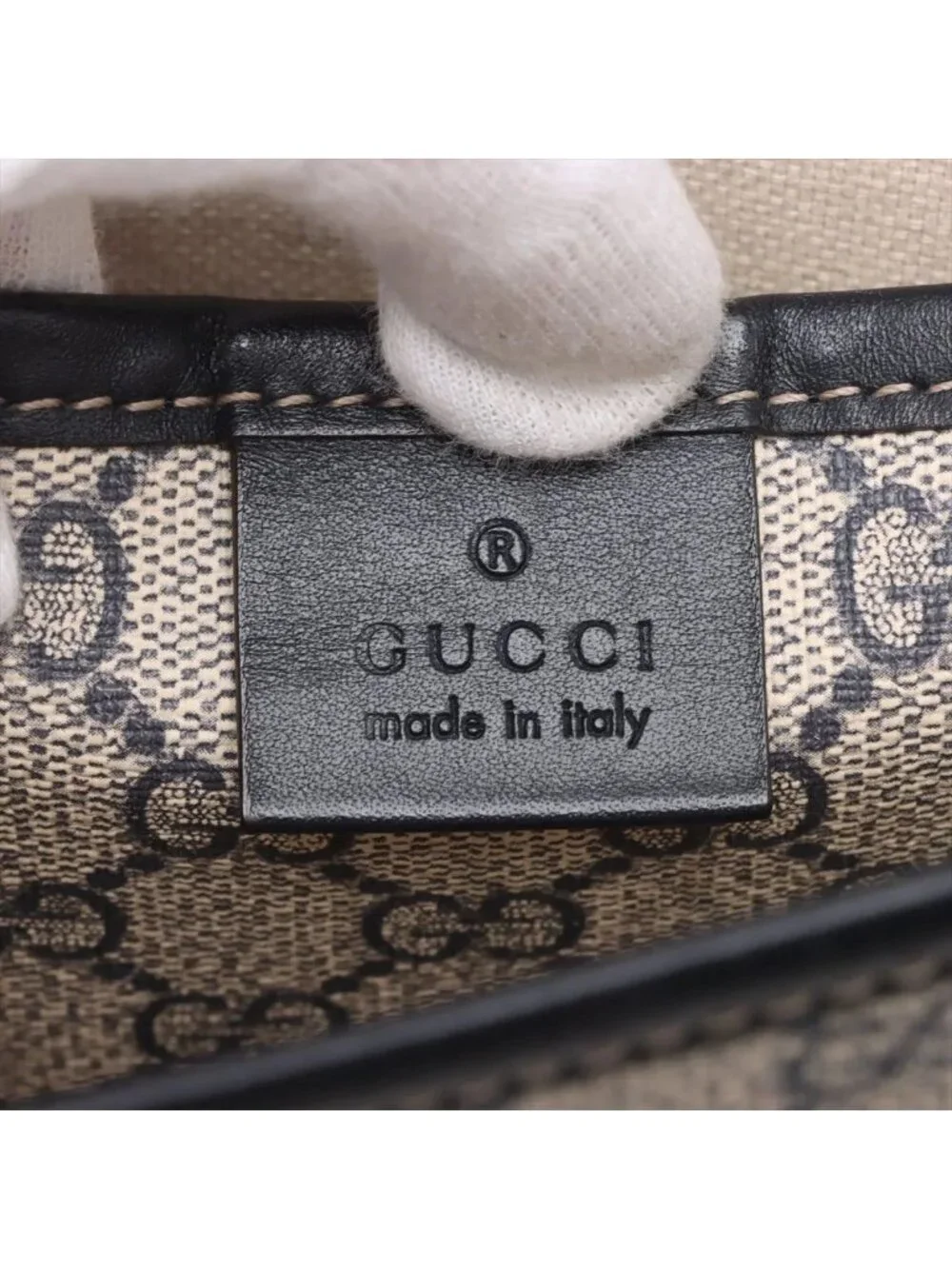 Gucci GG Supreme Leather Shoulder Bag Crossbody Messenger Business